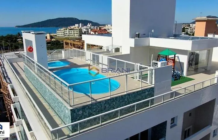 Apartamento de Alto Padrão à 200 metros na Praia dos Ingleses em Florianópolis