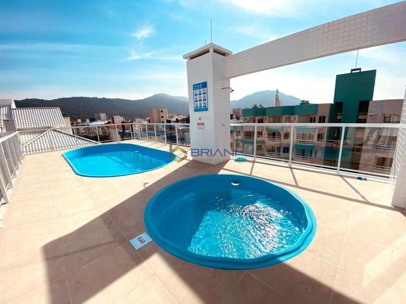Apartamento De Alto Padrão à 200 Metros Na Praia Dos Ingleses Em Apartamento