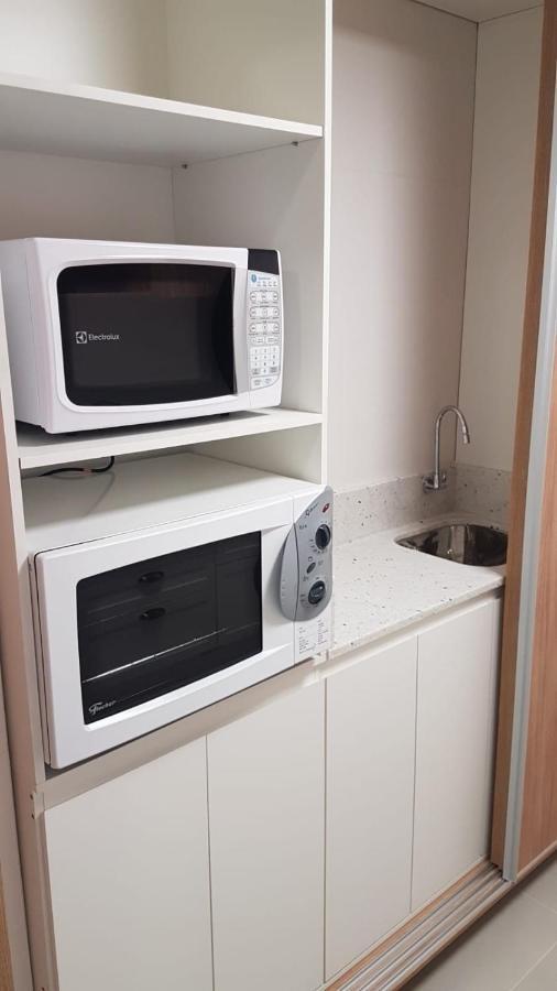 Apartamento De Alto Padrão à 200 Metros Na Praia Dos Ingleses Em *